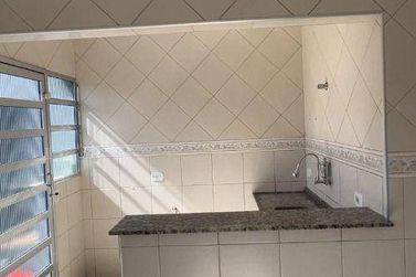 Casa &agrave; venda - 150m&sup2; - Atibaia Jardim