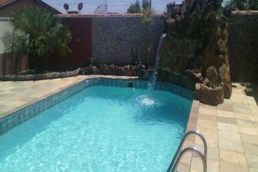 Casa &agrave; venda - 323m&sup2; - Jardim Jaragu&aacute;