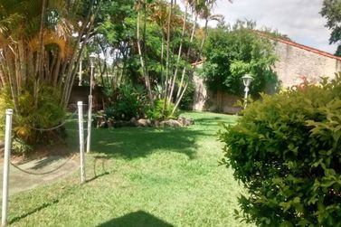 Casa &agrave; venda - 300m&sup2; - Vila Giglio