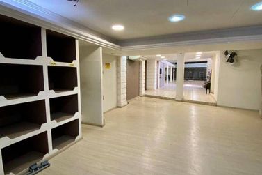 Sal&atilde;o Comercial para alugar - 750m&sup2; - Jardim Terceiro Centen&aacute;rio