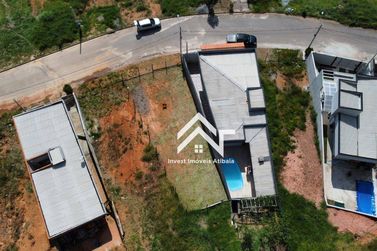 Terreno &agrave; venda - 210m&sup2; - Cachoeirinha