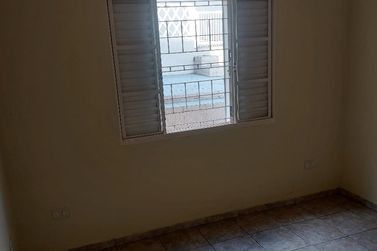 Casa para alugar - 85m&sup2; - JARDIM BRASIL