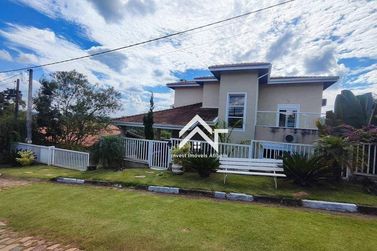Casa &agrave; venda - 512m&sup2; - Condom&iacute;nio Portal Ouro Verde