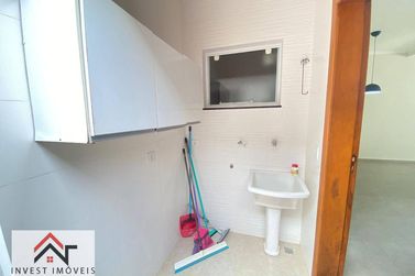 Casa &agrave; venda - 130m&sup2; - Nova Cerejeira