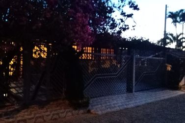 Sobrado &agrave; venda - EST&Acirc;NCIA SANTA MARIA DO LARANJAL