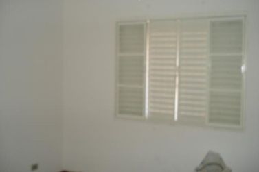 Casa para alugar - 70m&sup2; - JARDIM DAS CEREJEIRAS