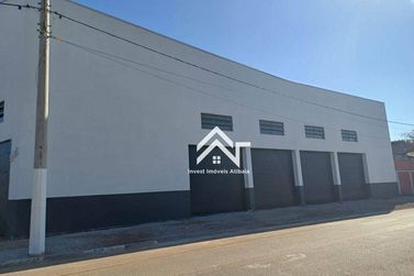 Sal&atilde;o Comercial para alugar - 400m&sup2; - Recreio Estoril
