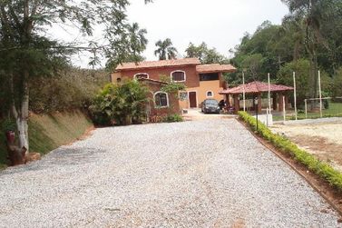 Ch&aacute;cara &agrave; venda - 3024m&sup2; - CACHOEIRA