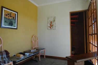 Casa &agrave; venda - 220m&sup2; - Jardim das Flores