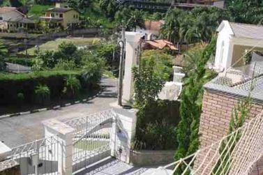 Casa &agrave; venda - 1300m&sup2; - Condominio Flamboyant