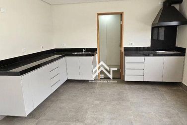 Casa &agrave; venda - 360m&sup2; - Condom&iacute;nio Shambala II