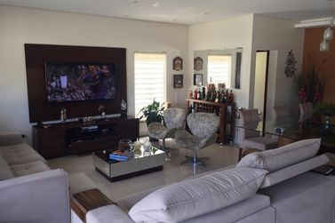 Casa &agrave; venda - 265m&sup2; - Jd das Flores
