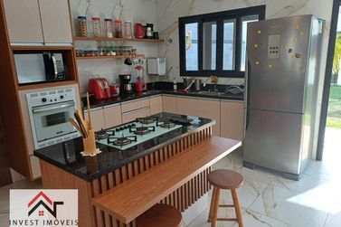 Casa &agrave; venda - 153m&sup2; - Loteamento Parque Serras de Atibaia I