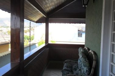 Casa &agrave; venda - 340m&sup2; - Jardim do Lago
