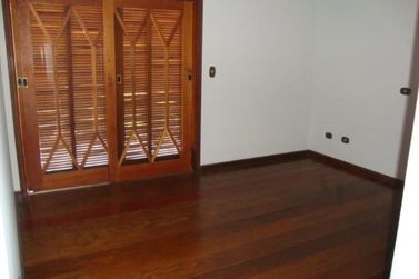 Sobrado para alugar - 650m&sup2; - VILA GARD&Ecirc;NIA