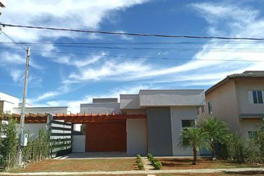 Casa &agrave; venda - 140m&sup2; - CONDOM&Iacute;NIO ATIBAIA PARK I