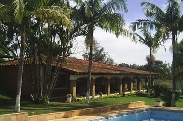Ch&aacute;cara &agrave; venda - 3000m&sup2; - JARDIM EST&Acirc;NCIA BRASIL