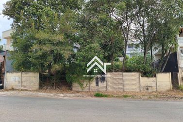 Terreno &agrave; venda - 320m&sup2; - Jardim Maristela