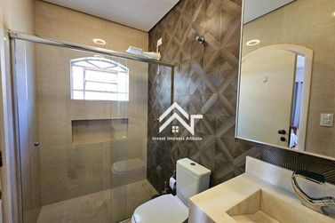 Casa &agrave; venda - 221m&sup2; - Jardim Shangri-L&aacute;