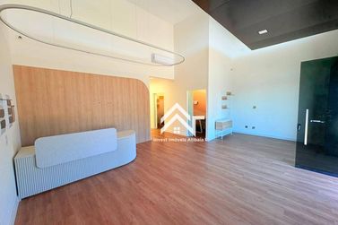 Sal&atilde;o Comercial para alugar - 200m&sup2; - Vila Esperia ou Giglio
