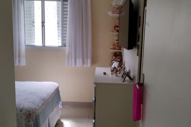 Casa &agrave; venda - JARDIM DOS PINHEIROS