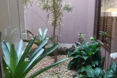 Casa &agrave; venda - 250m&sup2; - Jardim do Lago