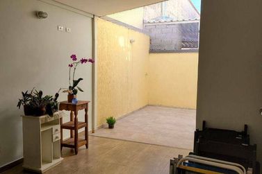 Casa &agrave; venda - 170m&sup2; - Jardim das Flores