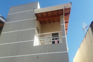 Casa &agrave; venda - 170m&sup2; - Alvin&oacute;polis