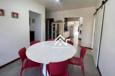 Casa para alugar - 275m&sup2; - Cidade Sat&eacute;lite