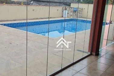 Casa &agrave; venda - 429m&sup2; - Vale das Flores
