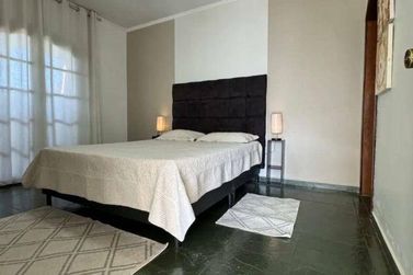 Casa para alugar - 350m&sup2; - Rio Abaixo