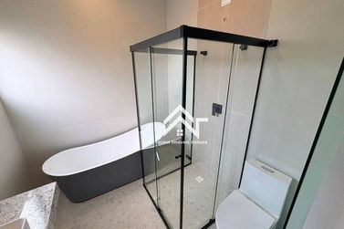 Casa &agrave; venda - 212m&sup2; - Nova Gard&ecirc;nia