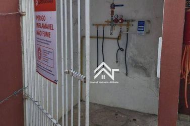 Sal&atilde;o Comercial para alugar - 565m&sup2; - Centro