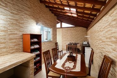 Casa &agrave; venda - 100m&sup2; - Jardim dos Pinheiros