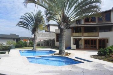 Casa para alugar - 606m&sup2; - NOVA GARD&Ecirc;NIA