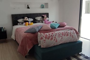 Casa &agrave; venda - 510m&sup2; - JARDIM SHANGRI-L&Aacute;