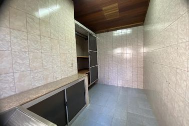 Casa para alugar - 307m&sup2; - Alvin&oacute;polis