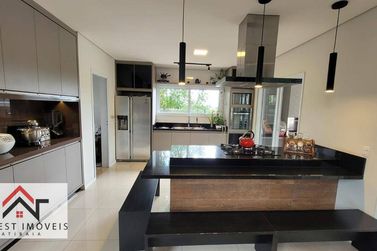 Casa &agrave; venda - 385m&sup2; - Condominio Quintas da Boa Vista