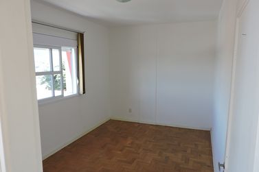 Apartamento &agrave; venda - 44m&sup2; - CENTRO