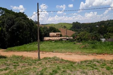 Terreno &agrave; venda - 2150m&sup2; - Jd. Est&acirc;ncia Brasil