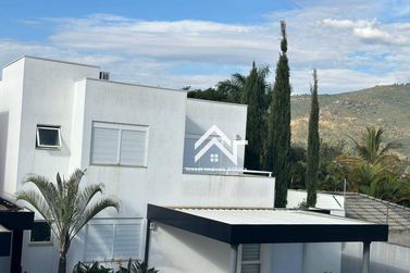 Casa &agrave; venda - 244m&sup2; - Nova Gard&ecirc;nia