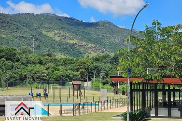 Terreno &agrave; venda - 727m&sup2; - Condom&iacute;nio Itapor&atilde;