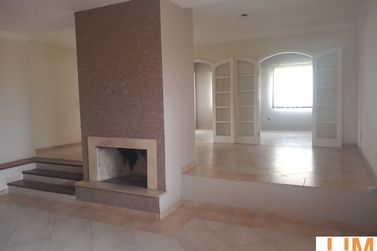 Casa &agrave; venda - 238m&sup2; - Jardim Sui&ccedil;a