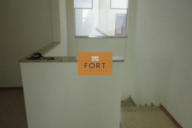 Casa &agrave; venda - 370m&sup2; - Jardim Paulista