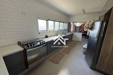 Casa para alugar - 250m&sup2; - Vila Esperia Ou Giglio