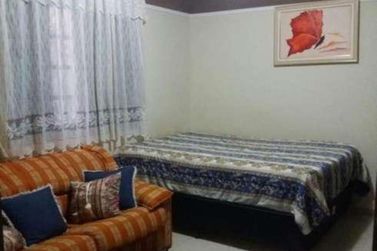 Casa &agrave; venda - 250m&sup2; - Jardim do Lago