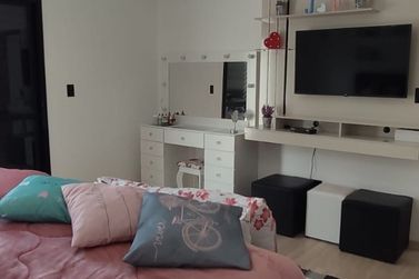 Casa &agrave; venda - 510m&sup2; - JARDIM SHANGRI-L&Aacute;