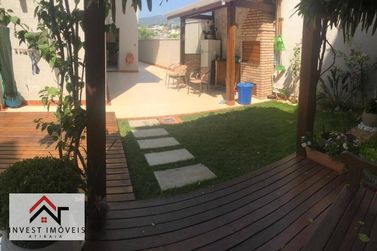Casa &agrave; venda - 140m&sup2; - Jardim Jaragu&aacute;