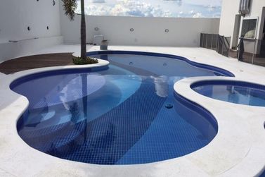 Casa &agrave; venda - 800m&sup2; - Condominio Shambala III