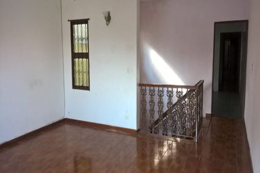 Casa &agrave; venda - 127m&sup2; - JD ALVIN&Oacute;POLIS